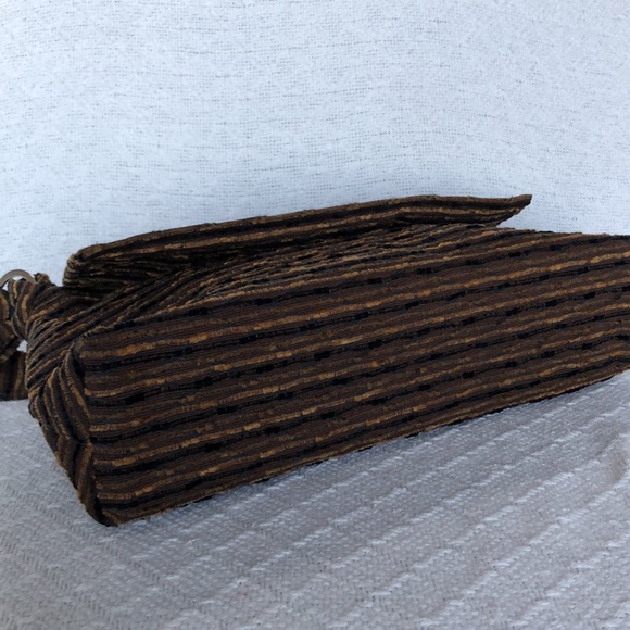 Dana Herbert purse. H 6 1/2 L 13 W 3 - Picture 4 of 8